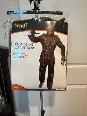 Spirit Haunting Scarecrow Costume - Black & Brown